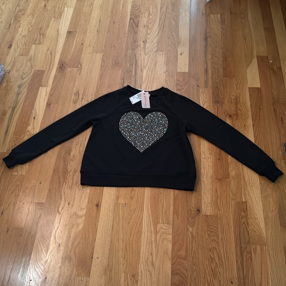 Top - Picture 2 of 4